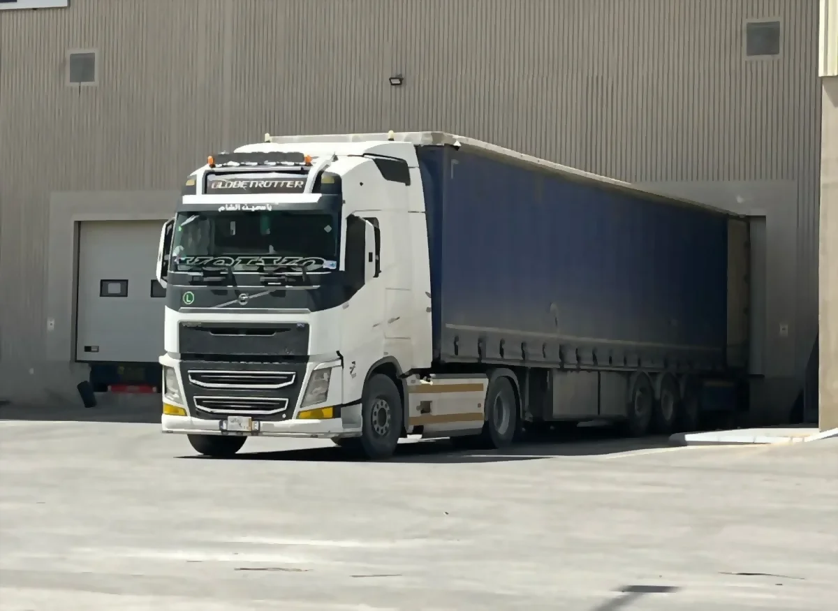 تريلا ستارة الدمام